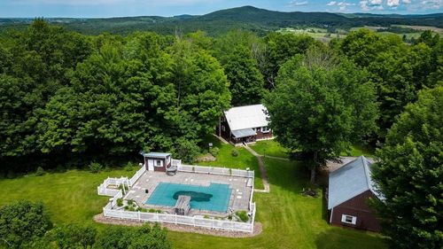 1198 Georgia Mtn Rd, Fairfax, VT, 05454-5472 | Card Image