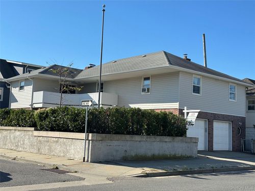 upper-105 Vermont, Long Beach, NY, 11561 | Card Image