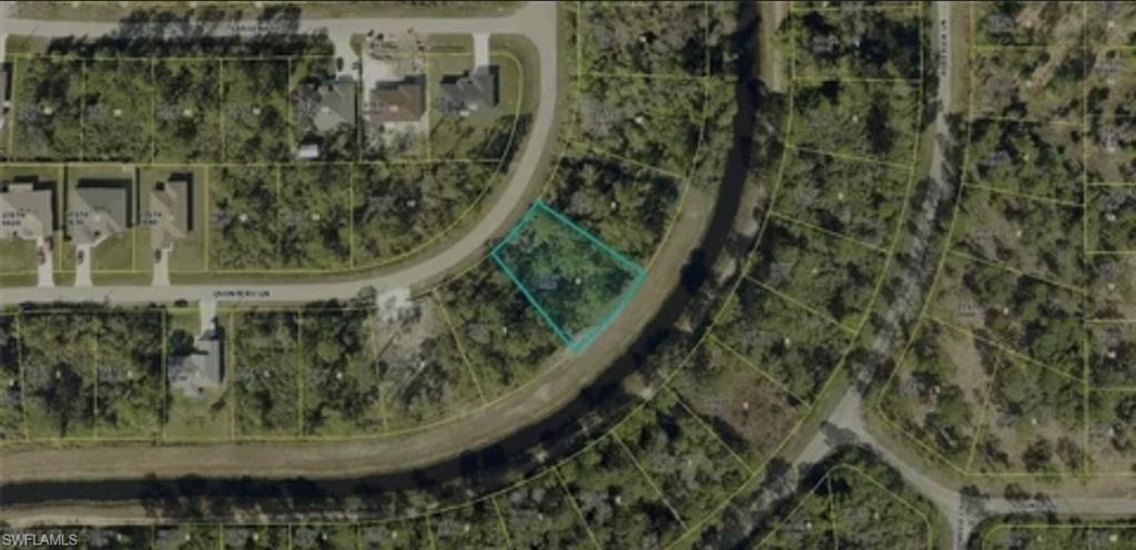 Land in LEHIGH ACRES 2
