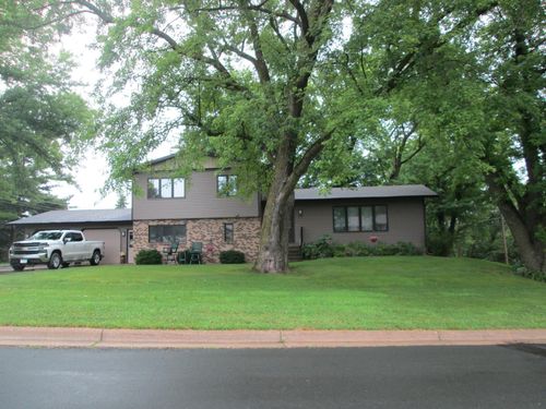 203 Trondheim Rd, Kenyon, MN, 55946-1404 | Card Image