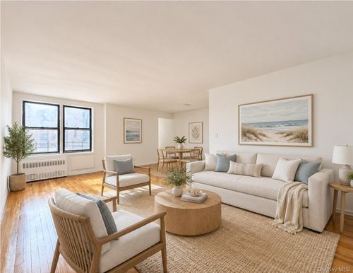 4l-10-40 Neilson Street, New York, NY, 11691 | Card Image