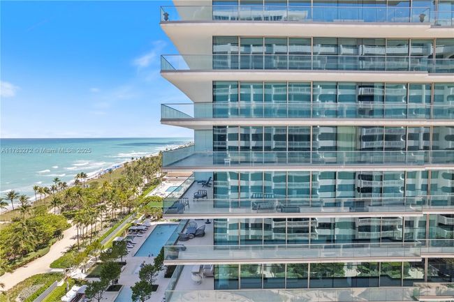 UNIT-1001 - 10203 Collins Ave, Condo with 3 bedrooms, 5 bathrooms and null parking in Bal Harbour FL | Image 43