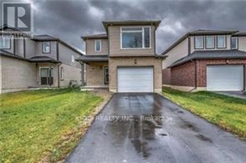 60 Yvonne Cres, London, ON, N5Z0A5 | Card Image