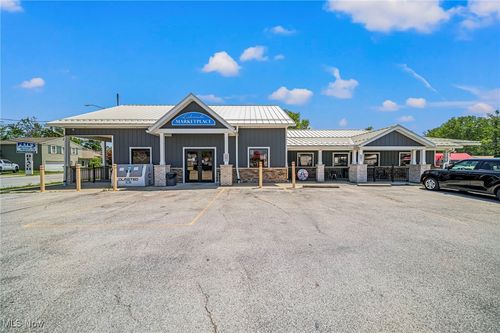 5125 Lake Road E, Geneva, OH, 44041 | Card Image