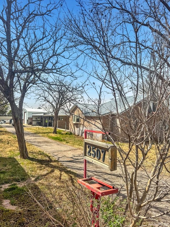 2507 Neill Rd, House other with 3 bedrooms, 2 bathrooms and 3 parking in Big Spring TX | Image 60