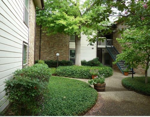 12-7107 Holly Hill Dr, Dallas, TX, 75231-5244 | Card Image