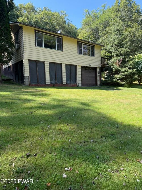 462 Engvaldsen Rd, Hawley, PA, 18428-9673 | Card Image