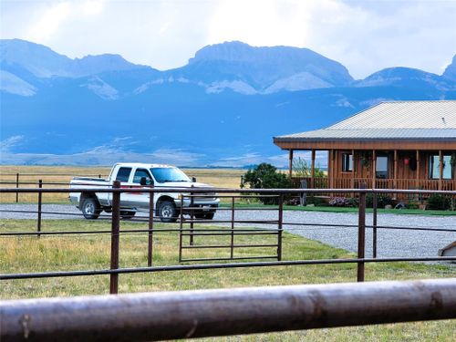 1135 Blackleaf Rd, Bynum, MT, 59419-3007 | Card Image
