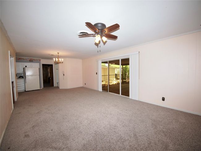 1431 Brazos St, House other with 4 bedrooms, 2 bathrooms and null parking in Graham TX | Image 15