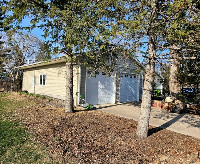 Separate Insulated/In-Floor Heated Finished Workshop | Image 29
