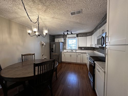 8070 County Road 94, Killen, AL, 35645-3800 | Card Image