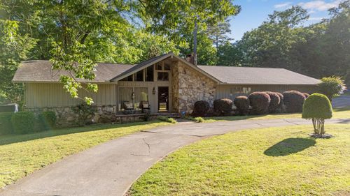 211 Blueberry Hill Rd Nw, Cleveland, TN, 37312-4406 | Card Image