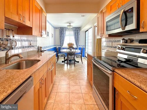 apt-307-2817 Jermantown Rd, OAKTON, VA, 22124-2507 | Card Image