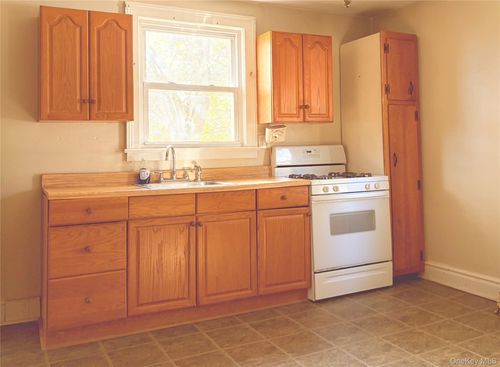 2-7 Hudson Ave, Stony Point, NY, 10980-1660 | Card Image