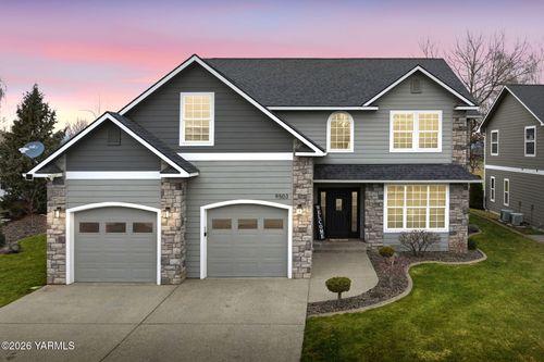 9503 Occidental Rd, Yakima, WA, 98903-9628 | Card Image