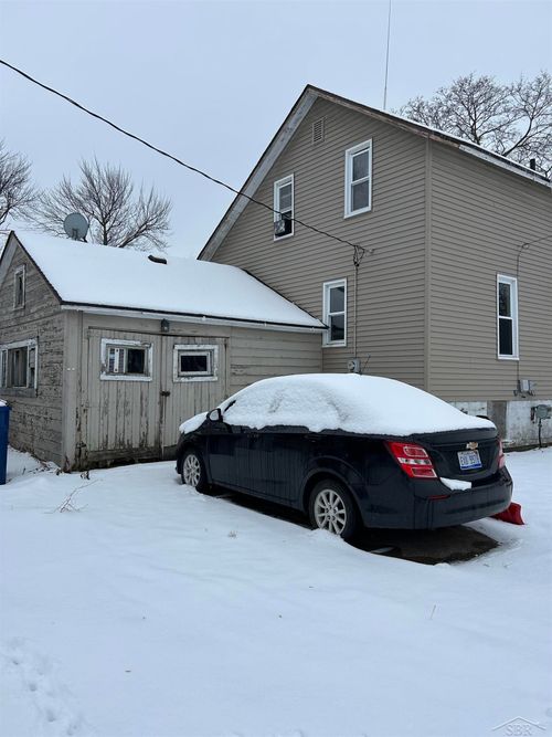 306 Ottawa St, Bay City, MI, 48706-4132 | Card Image