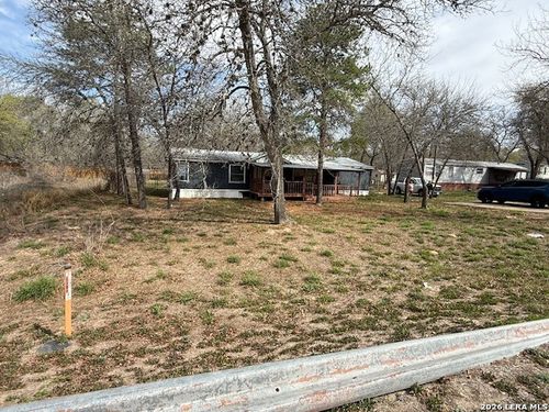 4015 Waterwood Pass Dr, Elmendorf, TX, 78112-6024 | Card Image