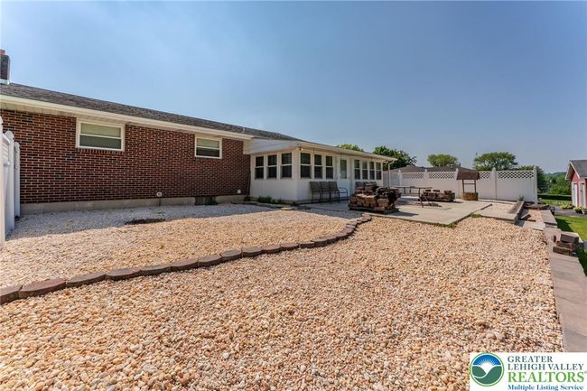 3324 Golf Course Rd, House other with 3 bedrooms, 2 bathrooms and null parking in Allentown PA | Image 10