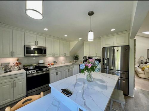 48 Marlene Dr, Syosset, NY, 11791-6127 | Card Image