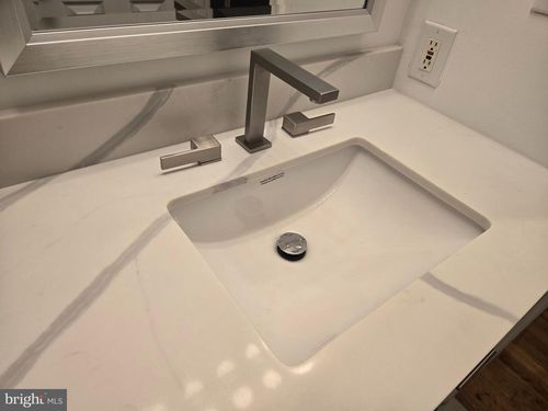 apt-302-1101 Saint Paul St, BALTIMORE, MD, 21202-2642 | Card Image