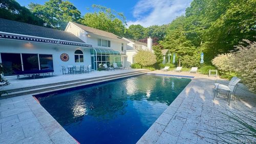 9 Plume Grass Way, Westhampton, NY, 11977-1551 | Card Image