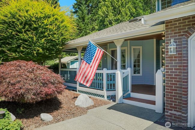 2147 Dunrobin Ln E, House other with 3 bedrooms, 3 bathrooms and 2 parking in Port Orchard WA | Image 4