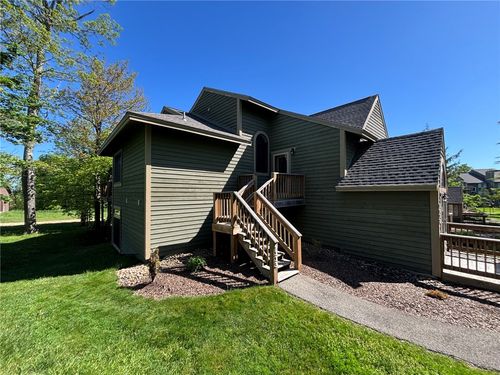 5113 Summit Dr, Hidden Valley, PA, 15502 | Card Image