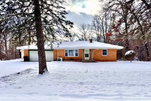 3975 Mcarthur Rd, Jackson, MI, 49203-2415 | Card Image