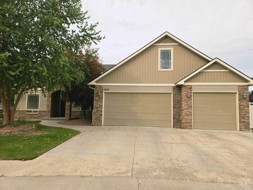 1633 Hickory Ave, Fruitland, ID, 83619-3828 | Card Image