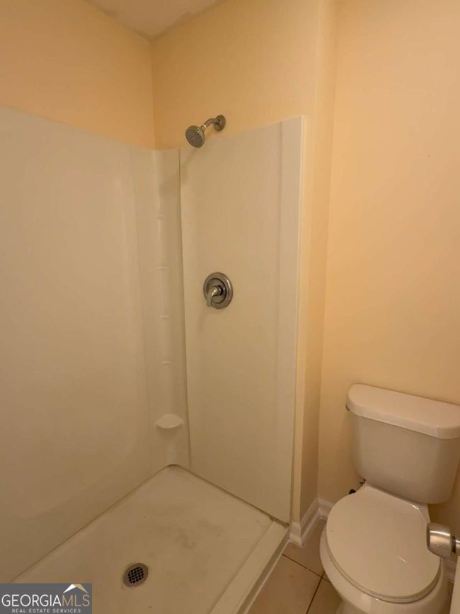 APT-303 - 3575 Oakvale Rd, Condo with 4 bedrooms, 2 bathrooms and 2 parking in Decatur GA | Image 11