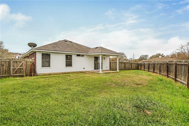 101 Madisons Way, House other with 3 bedrooms, 2 bathrooms and 2 parking in Buda TX | Image 22