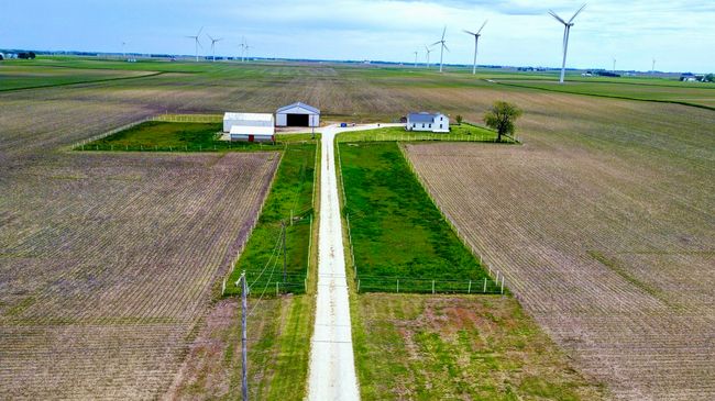 23678 N 2700 East Rd, House other with 3 bedrooms, 2 bathrooms and 13 parking in Odell IL | Image 43