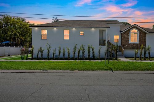 528 Wideview Ave, TARPON SPRINGS, FL, 34689-2338 | Card Image
