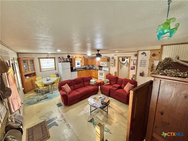 604 N 14 Th St, House other with 3 bedrooms, 3 bathrooms and null parking in Port O Connor TX | Image 9