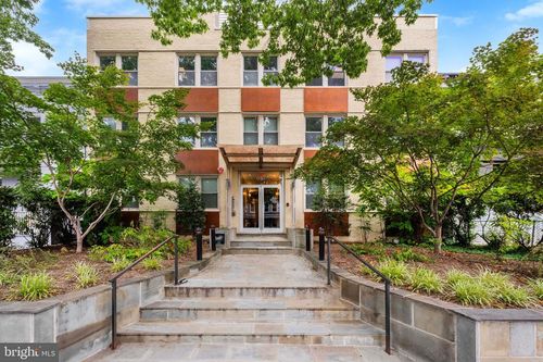 204-617 Jefferson St Nw, WASHINGTON, DC, 20011-7727 | Card Image