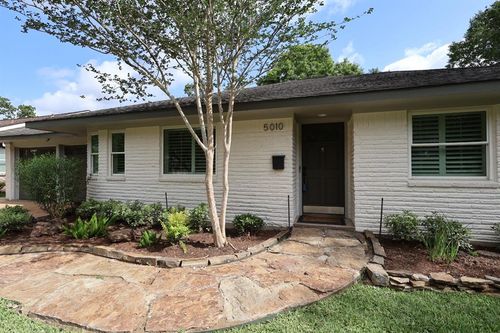 5010 Redstart St, Houston, TX, 77035-3125 | Card Image