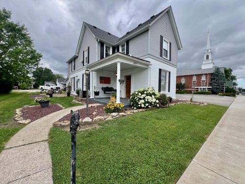 227 S Walnut St, Osgood, IN, 47037-1238 | Card Image