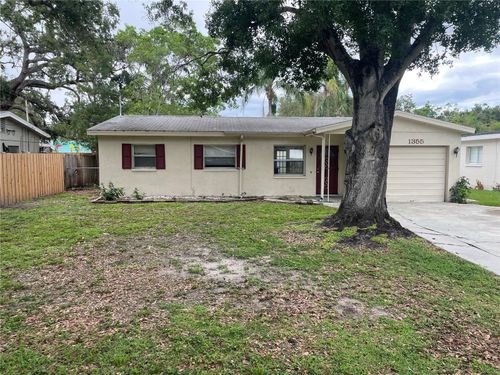 1355 Davis Rd, DUNEDIN, FL, 34698-5014 | Card Image