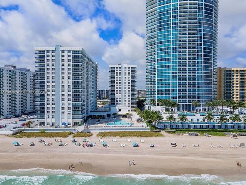 1706s-2751 S Ocean Dr, Hollywood, FL, 33019-2721 | Card Image