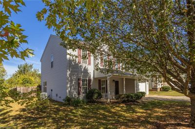 503 Peach Orchard Drive, House other with 3 bedrooms, 2 bathrooms and null parking in Browns Summit NC | Image 2