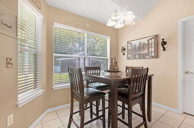Breakfast Nook | Image 11