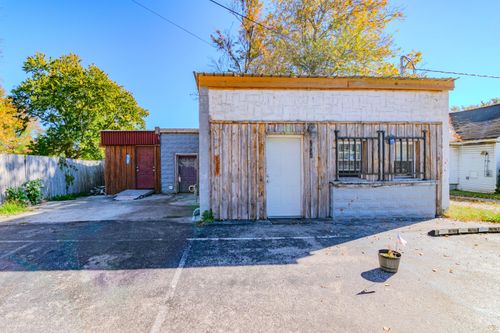 7650 Chase Ln, Jeffersonville, KY, 40337-8981 | Card Image