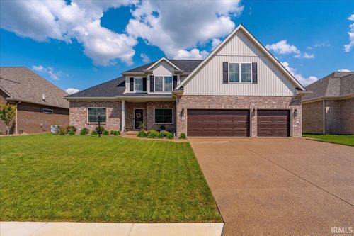 435 Westbriar Cir, Newburgh, IN, 47630-2449 | Card Image