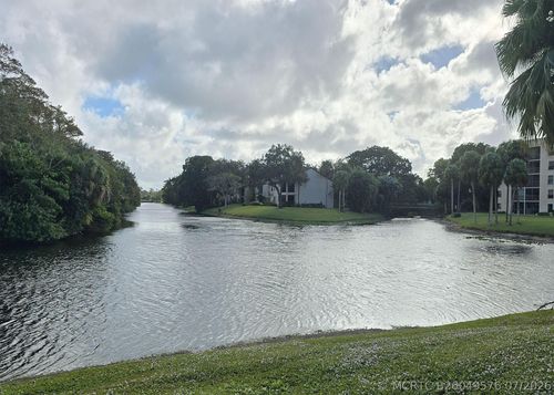 b302-3000 Nw 42nd Ave, Coconut Creek, FL, 33066-2184 | Card Image