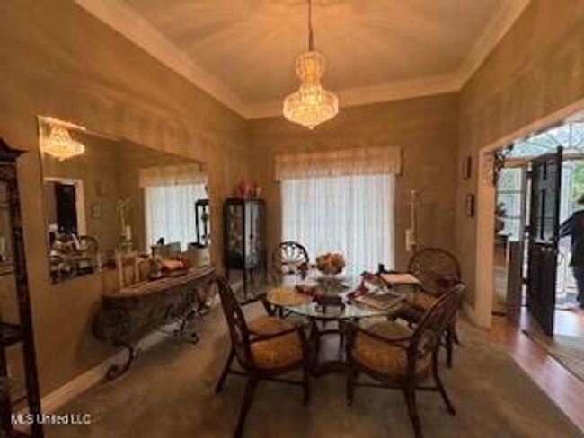 Dining 3 | Image 20
