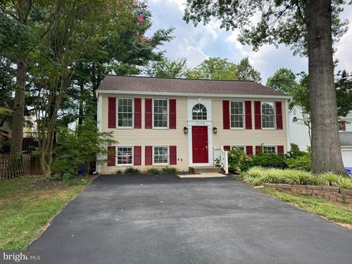 18104 Kodella Ct, GAITHERSBURG, MD, 20877-3765 | Card Image