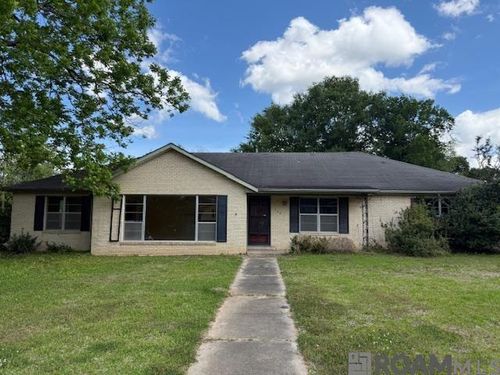 328 Park Ave, Opelousas, LA, 70570-4975 | Card Image