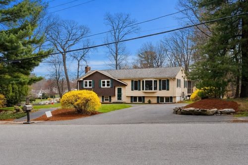 37 Tower Farm Rd, Billerica, MA, 01821-2815 | Card Image