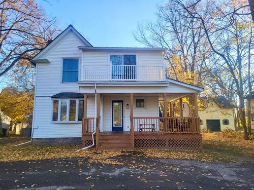 209 Hanover St, Concord, MI, 49237-9526 | Card Image