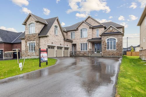15 Golden Meadows Dr, Otonabee, ON, K9J | Card Image